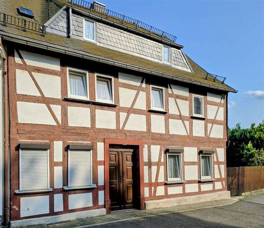 Romantik trifft Potenzial: Historisches Fachwerkhaus von 1700 in bester Lage, Erzgebirgskreis – Bild 2