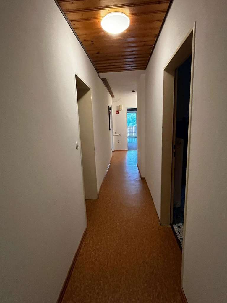 Immobilie in Schöntal - Großzügiges Wohnhaus mit Einliegerwohnung in Westernhausen - Bild 2