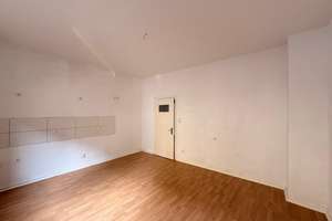 Moderne, lichtdurchflutete 2‑Zimmer‑Wohnung mit Wohnküche und Loggia – Glockenstr. 41, 45359 Frintrop, Essen – Vorschaubild 2