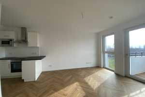 Lichtdurchflutete  2 Zimmer mit EBK und Balkon - Willkommen in Pankow! – Vesaliusstraße 4a, 13187 Berlin – Vorschaubild 15