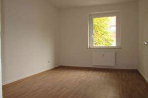 *große 2-Zimmer-Wohnung mit Wohnküche sucht neuen Mieter* – Michaelstr. 27, 47055 Wanheimerort, Duisburg – Vorschaubild 4