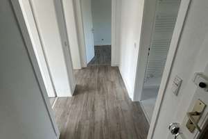 ***Top sanierte 2-Zimmer-Wohnung mit Klimaanlage*** – Märkische Straße 180, 42281 Oberbarmen, Wuppertal – Vorschaubild 2