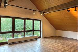 3-Familienhaus in Nürnberg-Altenfurt mit zwei freien Wohnungen, zwei Garagen und Carport – Die vollständige Adresse der Immobilie erhältst du vom Anbieter., 90475 Altenfurt, Moorenbrunn, Nürnberg – Vorschaubild 13