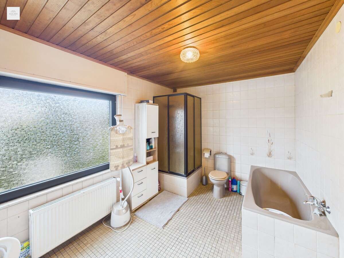 Immobilie in Wassenach - Attraktives Einfamilienhaus mit großem Platzangebot, Garten und vielseitigen Nutzungsmöglichkeiten! - Bild 1