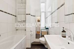 Denkmalgeschützter Altbaucharme: Stilvolle 3-Zimmer-Wohnung mit lauschiger Innenhofterrasse – 50939 Klettenberg, Köln – Vorschaubild 4