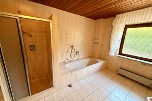 Großzügiges Mehrgenerationenhaus in traumhafter Feldrandlage zu verkaufen! – Herrnwaldstrasse 14, 64625 Bensheim – Vorschaubild 14