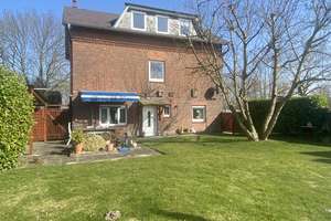 7 Zimmer und mehr!
Familienfreundliches Einfamilienhaus in Neuengamme – Die vollständige Adresse der Immobilie erhältst du vom Anbieter., 21039 Neuengamme, Hamburg – Vorschaubild 1
