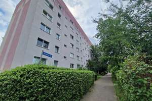 **JETZT EINZIEHEN**2-Zimmer-Wohnung // Balkon // 3.OG // Bad mit Wanne // ab Sofort – Plovdiver Straße 6, 4205 Grünau-Nord, Leipzig – Vorschaubild 8