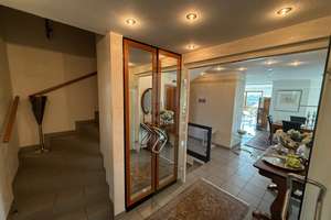 Exclusive Villa mit ELW, Doppel-Garage, Balkone, Terrassen, Erdwärme, Photovoltaik, Pool uvm. – Die vollständige Adresse der Immobilie erhältst du vom Anbieter., 64401 Groß-Bieberau – Vorschaubild 7