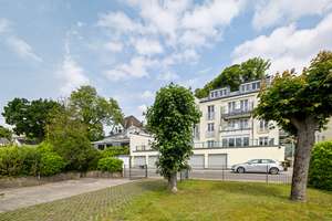 Exklusive Maisonette in erster Elbreihe – Die vollständige Adresse der Immobilie erhältst du vom Anbieter., 22587 Blankenese, Hamburg – Vorschaubild 4