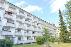 Ruhige Lage am Olympiapark und BMW ! Ganz neu enovierte 2 Zimmer-Wohnung mit Süd-Balkon zum Garten – Die vollständige Adresse der Immobilie erhältst du vom Anbieter., 80809 Am Luitpoldpark, München – Vorschaubild 3