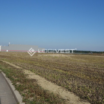 Großzügiges Grundstück für Gewerbe direkt mit guter Verkehrsanbindung!