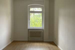 Modernisierte 3 Zimmer Wohnung mit Einbauküche und Balkon – Lynarstr. 25, 13585 Spandau (Ortsteil), Berlin – Vorschaubild 7