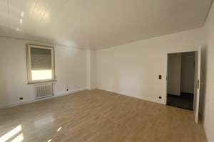Charmante 4-Zimmer-Altbauwohnung, frisch saniert – Ludwigstrasse 96, 70197 Rotebühl, Stuttgart – Vorschaubild 2