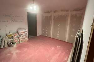 Sanierungsbedürftiges Reihenhaus mit Balkon in Adenau – Hauptstrasse 42, 53518 Adenau – Vorschaubild 3