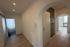 Sanierte 4-Zimmer-Wohnung mit WOW-Effekt im beliebten Pfersee – Die vollständige Adresse der Immobilie erhältst du vom Anbieter., 86157 Pfersee-Nord, Augsburg – Vorschaubild 2