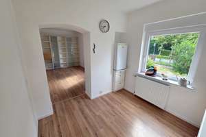 Freistehendes Einfamilienhaus in der Gartenstadt Haan - großzügig und modernisiert – Hochstraße 19, 42781 Haan – Vorschaubild 3