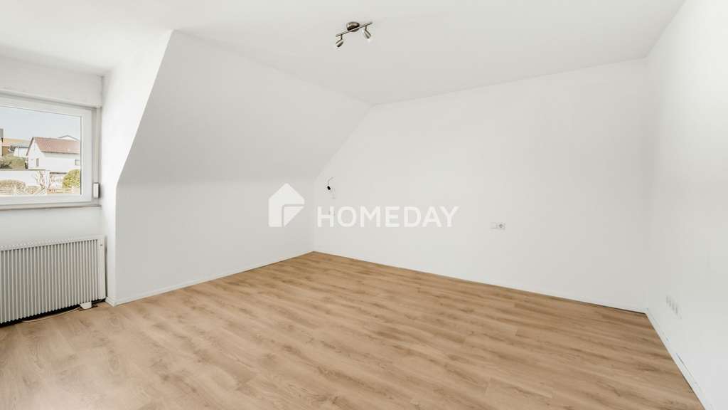 Immobilie in Oberstenfeld - Stilvolle 3-Zimmer-Wohnung mit Einbauküche und viel Wohngefühl - Bild 2