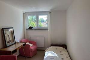 Ein großzügiges Anwesen mit Wohlfühlcharakter! Einliegerwohnung und tolle Architektur inklusive – Die vollständige Adresse der Immobilie erhältst du vom Anbieter., 78073 Bad Dürrheim – Vorschaubild 15