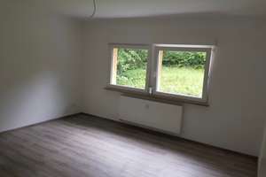 Helle 2-Zimmer-Wohnung im 1. OG mit Balkon in Stuttgart-Wangen – Die vollständige Adresse der Immobilie erhältst du vom Anbieter., 70327 Wangen, Stuttgart – Vorschaubild 1