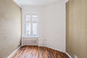 Charmante 2-Zimmer-Altbauwohnung nahe dem beliebten Rüdesheimer Platz – Nauheimer Straße 25, 14197 Wilmersdorf, Berlin – Vorschaubild 8