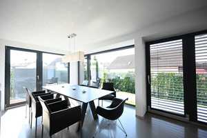 3 WOHNUNGEN & POOL!    
  Exklusives Wohnen & Praktisches Arbeiten & Leben     
       Amberg -... – Amberg-Sulzbach (Kreis) – Vorschaubild 4