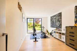 Wohnen wie ein Statement: Exklusives Haus mit Galeriegefühl, Sonnenterrasse und Naturblick – Die vollständige Adresse der Immobilie erhältst du vom Anbieter., 71126 Gäufelden – Vorschaubild 14
