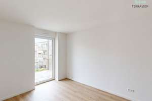 Ihr neues Zuhause: Attraktive 2-Zimmer-Wohnung – Rheinstr. 25a, 64283 Mitte, Darmstadt – Vorschaubild 1