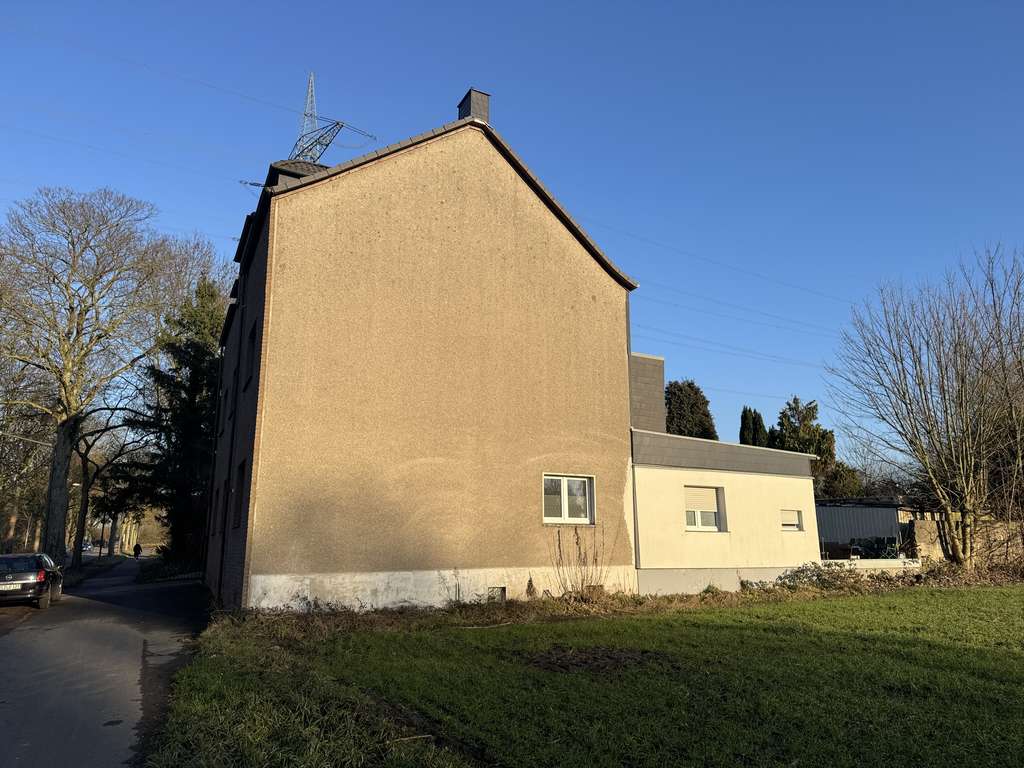 Immobilie in Herten - Handwerker gefragt !! freistehendes Mehrfamilienhaus - Bild 3