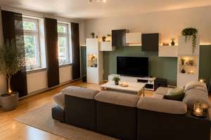 Wohnen in bester Lage von Solingen-Ohligs – großzügige 3-Zimmer-Wohnung mit Südbalkon und Einbauküch – Die vollständige Adresse der Immobilie erhältst du vom Anbieter., 42719 Solingen-Mitte, Solingen – Vorschaubild 2