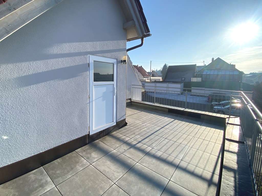 Immobilie in Nellingen - Pflegeleichtes Eigenheim mit Charme in Nellingen/Alb, ideal für Paare - Bild 2