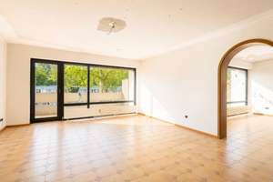 Ihr neues Zuhause in Harlaching: 4 Zimmer, 2 Balkone und großer Keller – Die vollständige Adresse der Immobilie erhältst du vom Anbieter., 81545 Harlaching, München – Vorschaubild 4