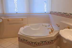 Property thumbnail 10