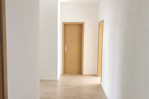 ***2 Zimmer mit EBK, Balkon Bad mit Wanne und Dusche zur Eigennutzung !*** – 9131 Ebersdorf, Chemnitz – Vorschaubild 7