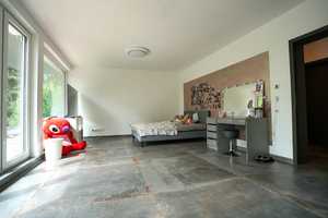 Großzügige Villa auf 3.009 m² Grundstück – Smarthome, Naturstein, Sauna  mehr – Pforzheim – Vorschaubild 10