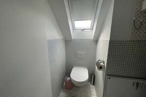 Möblierte Maisonettewohnung mit zwei Schlafzimmern, zwei Bädern und WG-Eignung in Karlsruhe – Die vollständige Adresse der Immobilie erhältst du vom Anbieter., 76199 Weiherfeld-Dammerstock, Karlsruhe – Vorschaubild 14