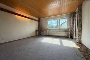 Ruhig gelegenes Zweifamilienhaus mit Garten, Balkon und hervorragender Infrastruktur – Die vollständige Adresse der Immobilie erhältst du vom Anbieter., 70378 Neugereut, Stuttgart – Vorschaubild 7