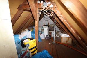 Familien willkommen! Freistehendes Einfamilienhaus in begehrter Wohnlage von Solingen-Gräfrath – Die vollständige Adresse der Immobilie erhältst du vom Anbieter., 42653 Gräfrath, Solingen – Vorschaubild 21
