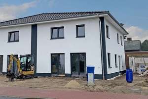 Moderne Neubau-DHH mit Solar in Bad Münstereifel – An der Wachhecke 9A, 53902 Bad Münstereifel – Vorschaubild 1