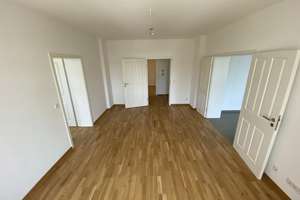 Erstbezug nach Sanierung | 3 Zimmer | Einbauküche