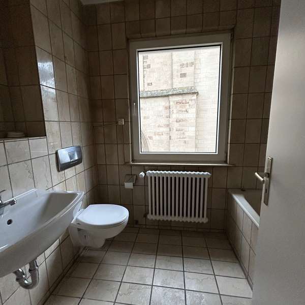 *** schöne 1-2-Zimmer-Wohnung - in der Innenstadt, am charmanten Aachener Markt***