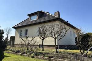 Gemütliches Einfamilienhaus mit Gartenidylle und Potenzial zur Modernisierung – Die vollständige Adresse der Immobilie erhältst du vom Anbieter., 15366 Neuenhagen bei Berlin – Vorschaubild 3