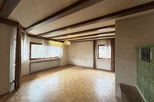 Großzügiges Wohnhaus mit Einliegerwohnung und Ausbaupotenzial – Die vollständige Adresse der Immobilie erhältst du vom Anbieter., 63599 Biebergemünd – Vorschaubild 4