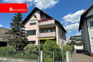 3-Familienhaus mit Einzelgarage und Traumgrundstück in Mühlheim-Lämmerspiel – Offenbach (Kreis) – Vorschaubild 1