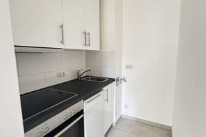 Erstbezug nach Sanierung 1-Zimmerwohnung mit Balkon und EBK – Rohrbachstraße 37, 60389 Nordend-Ost, Frankfurt am Main – Vorschaubild 4