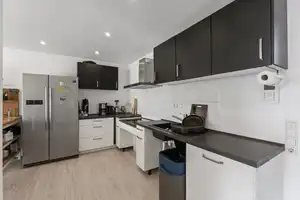 Wiesdorfer Platz 10, 51373 Leverkusen – Wiesdorfer Platz 10, 51373 Leverkusen – Vorschaubild 6