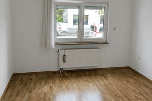Gehobene 3-Zimmer-Wohnung in einem 2-Fam.Haus mit Klima.Pool, Sauna und Gartennutzung nach Absprache – 67069 Oppau, Ludwigshafen am Rhein – Vorschaubild 8