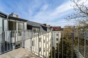 Neuwertiges-Dachgeschoss mit 3 Zimmer, zwei Balkonen und Weitblick in Altona-Altstadt – Die vollständige Adresse der Immobilie erhältst du vom Anbieter., 22767 Altona-Altstadt, Hamburg – Vorschaubild 15
