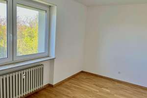 3-Zimmer-Wohnung in beliebter Lage von Heilbronn-Böckingen – Heckenstraße 40, 74080 Böckingen, Heilbronn – Vorschaubild 2