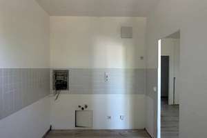 Charmante Wohnung für die kleine Familie - mit Balkon und Wannenbad! – Naumburger Ring 24, 12627 Hellersdorf, Berlin – Vorschaubild 5